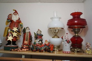Holiday Christmas DeCor and Vintage Lamps