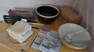 Vintage Mixing Bowls USA Pottery, Vintage MASON CASH & Co Church Gresley England Large Mixing Bowl BeigeCream #18, Cutting Boards, Utensils Etc.
