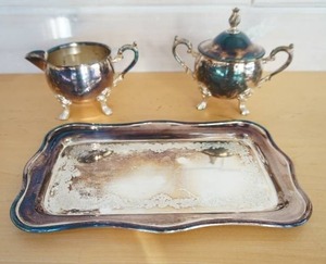 Collectible Vintage Sheridan Silver SS Coffee Tea Creamer Sugar Tray Set with Lion Logo Marking