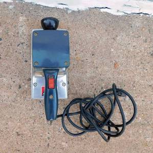 lot 147 image: Wards Powr-Kraft Sander