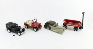 lot 41 image: Lot of Vintage Items Including Ertl MN State Highway Patrol 1932 Ford Bank and more