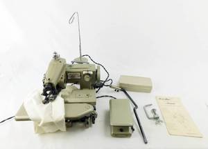 lot 120 image: Chandler Mini Skipper Blind Stitch Machine