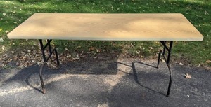 lot 56 image: Large Wooden Foldable Table