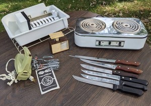 lot 54 image: Vintage Kitchen Essentials Kenmore Hotplate, Sunbeam Hand Mixer, Automatic Ice Maker, & More