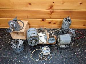 lot 28 image: A Collection of Small Motors