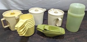 lot 12 image: Collection Of Tupperware Items