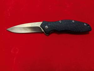 lot 35 image: Kershaw Speedsafe Pocket Knife