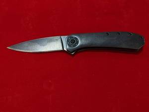 lot 37 image: Kershaw Speedsafe Pocket Knife