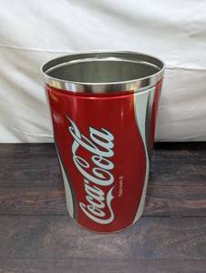 lot 73 image: Coke Tin Container