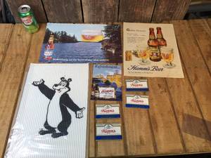 lot 62 image: Vintage Hamms Bear - Carded Beer Labels - Ads