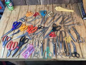 lot 82 image: Vintage Scissors Collection