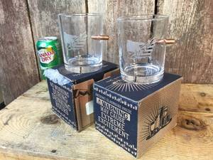 lot 126 image: 2 Bullet Cocktail Glasses
