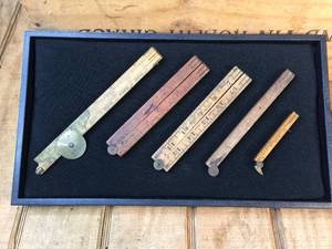 lot 152 image: 5 Vintage Folding Rulers