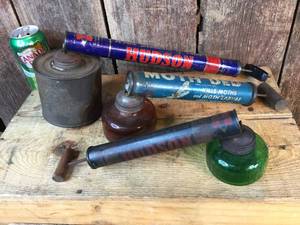 lot 199 image: Antique Bug Sprayers - Hudson