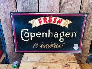 lot 6 image: Copenhagen - Skoal 2 Sided Advertiser Sign