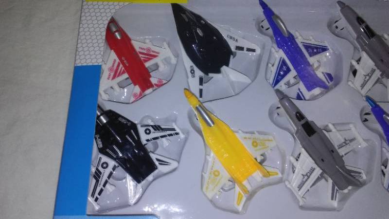 lot 703 image: Toy Jet Fighter Planes with Launch Pads Set