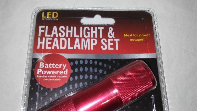 lot 730 image: Flashlight and Headlamp Combination Set