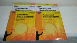 lot 909 image: Assorted Grit Sandpaper 12 Sheet Multi-Pack (4)