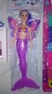 lot 528 image: Mermaid, Pop It Bracelets, Nail Art Set.