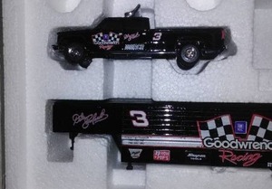 lot 536 image: NASCAR Dale Earnhardt Dually And Trailer.
