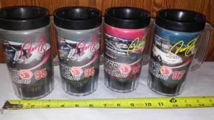 lot 548 image: Matco Tools Insulated Mugs (4).