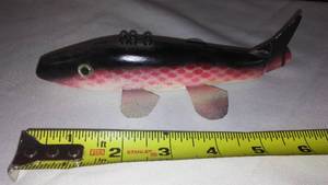 lot 556 image: Spear Fishing Decoy