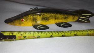 lot 567 image: Spear Fishing Decoy Brad Lange