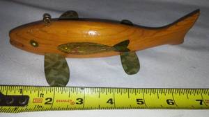 lot 678 image: Spear Fishing Decoy RAS