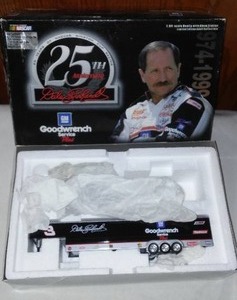 lot 836 image: NASCAR Dale Earnhardt Dually and Show Trailer No. 3 Goodwrench.