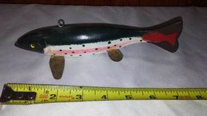 lot 957 image: Spear Fishing Decoy Harlod Miller