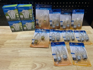 Assorted Light Bulbs