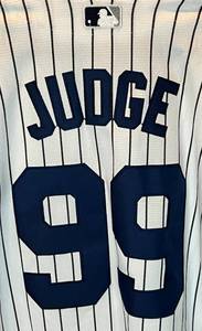 lot 32 image: Aaron Judge New York Yankeed Baseball Jersey Size Large, Majestic MLB Genuine Merchandise