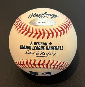 lot 22 image: Orlando Cepeda Signed Baseball with Tristar Certification, New in Package Rawlings Official Baseball, 1958 NL Rookie of the Year, 1967 NL MVP, 11x All-Star