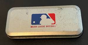 lot 50 image: Vintage Major League Baseball Logo Watch, new in package, vintage retro