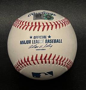 lot 8B image: Rollie Fingers Signed Baseball - MLB Authenticated