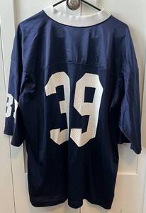 lot 80 image: Vintage Penn State University Nike Football Jersey size Large, number 39