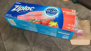 Box of Ziplock bags NEW