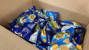 Box of Honeygrams Snack Bags