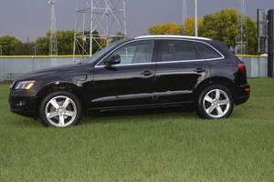 2011 Audi Q5 2.0T Premium Plus