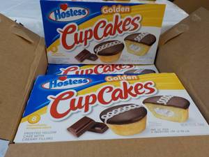 8 ct Box 8 each Hostess Golden Cupc...