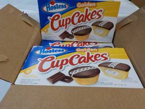 8 ct Box 8 each Hostess Golden Cupc...