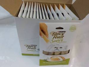 15 ct. Purina Fancy Feast Savory Ca...