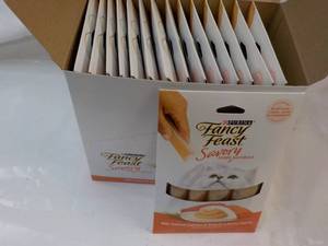 15 ct. Purina Fancy Feast Savory Ca...