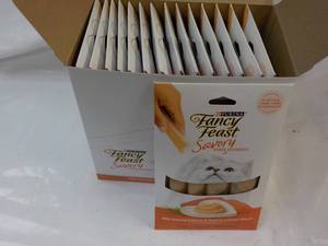 15 ct. Purina Fancy Feast Savory Ca...