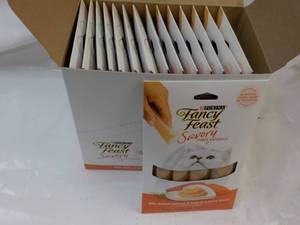 15 ct. Purina Fancy Feast Savory Ca...
