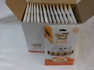 15 ct. Purina Fancy Feast Savory Ca...
