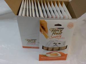 15 ct. Purina Fancy Feast Savory Ca...