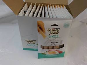 15 ct. Purina Fancy Feast Savory Ca...