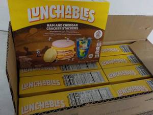 8 ct. 3.5 oz Lunchables Ham and Che...