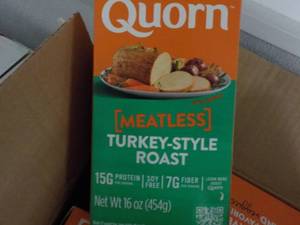 12 Frozen Quorn Turkey Style Meatle...